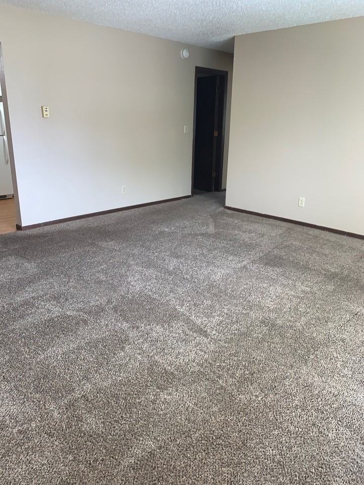 501 7th Street S - Photo 5 of 15
