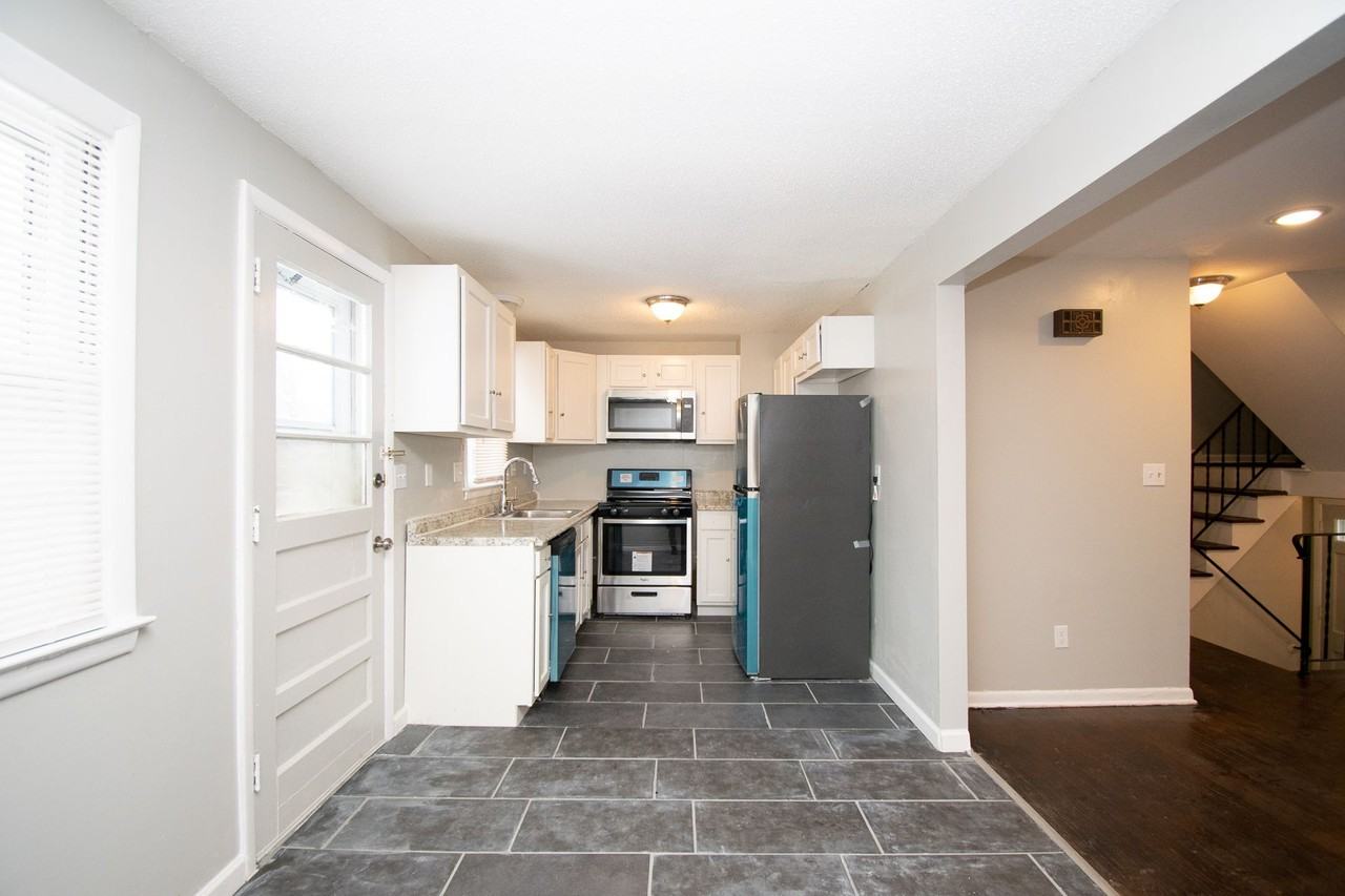 Wallingford Ventures 286 LLC - Photo 3 of 16