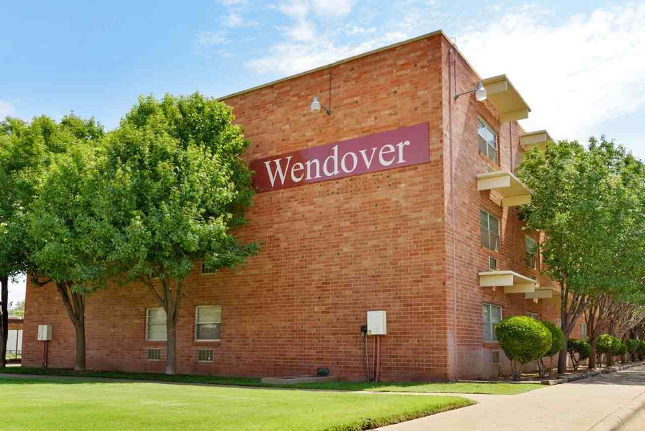 Lubbock's Hidden Jewel - Photo 6 of 42