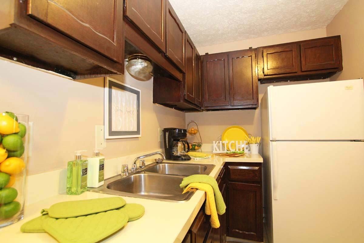 400 Gatehouse Apartments 1825 Liberty Rd, Lexington, KY 40505 Zumper