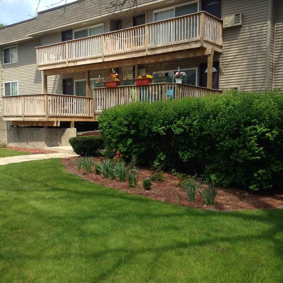 Apartment Homes of Wildwood Preserve in beautiful Oak Creek, WI - Photo 2 of 14