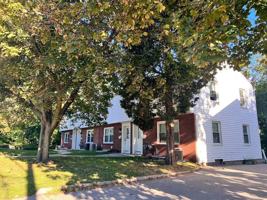 featured image of 1023 6th St