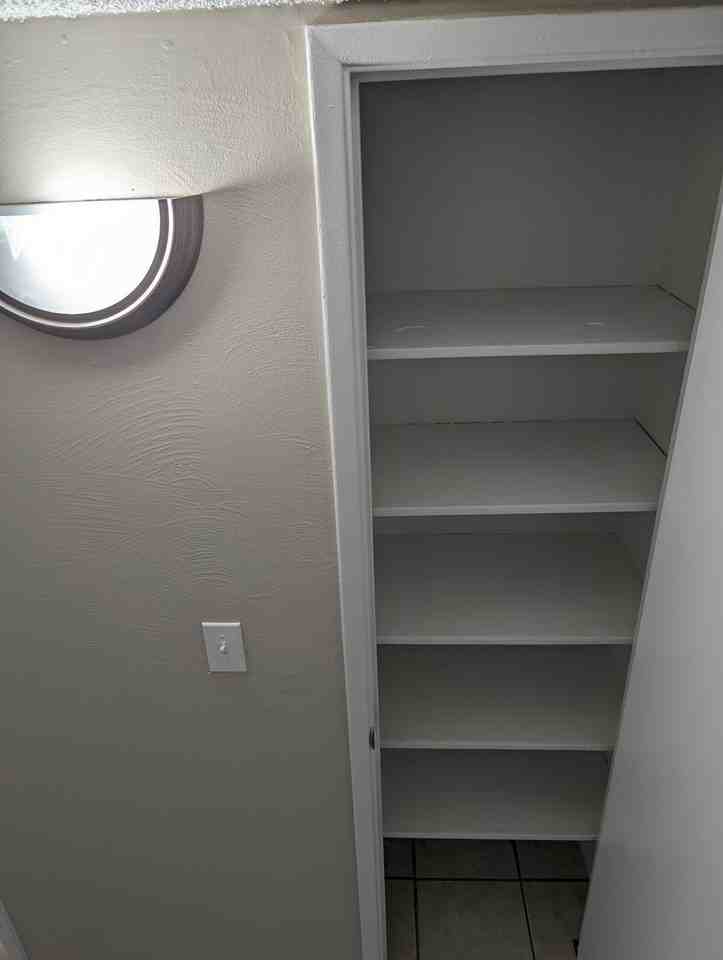 Villa Del Rey Apartment Homes - Photo 7 of 15