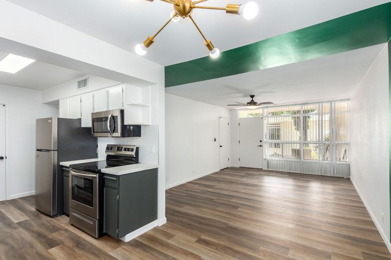 Mid-Century Gem Hidden in a Stunning, Historic Neighborhood! - Photo 7 of 36