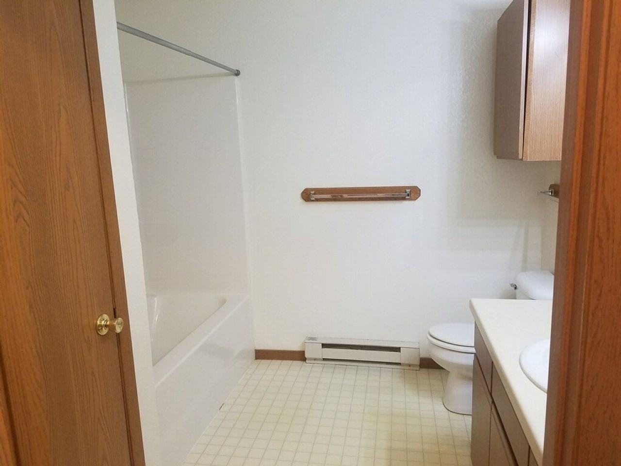 3013 Bongey Dr - Photo 5 of 14