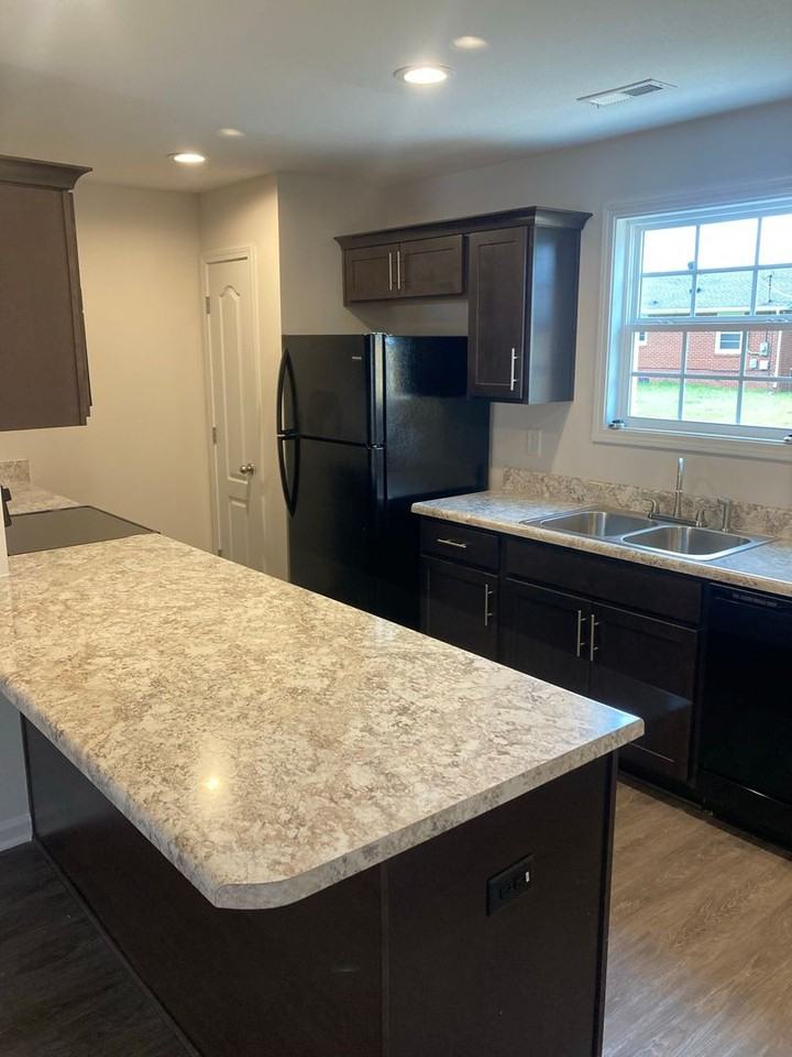 914 Peachers Mill Townhomes* - Photo 6 of 30