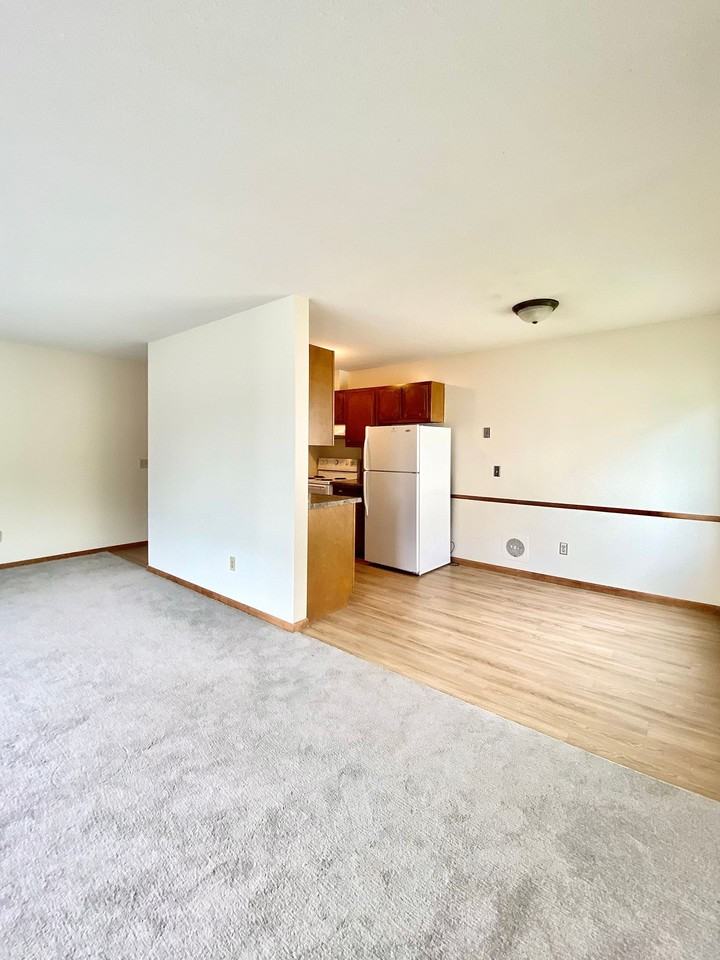 3100 Inglewood Ave S - Photo 5 of 12
