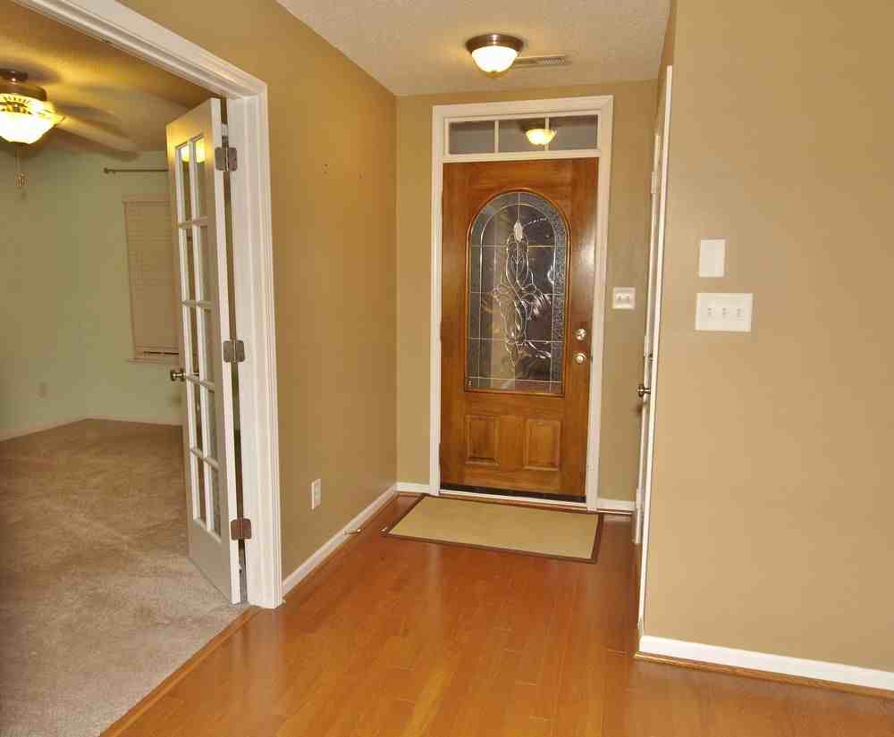 5215 Silabert Ave - Photo 2 of 24