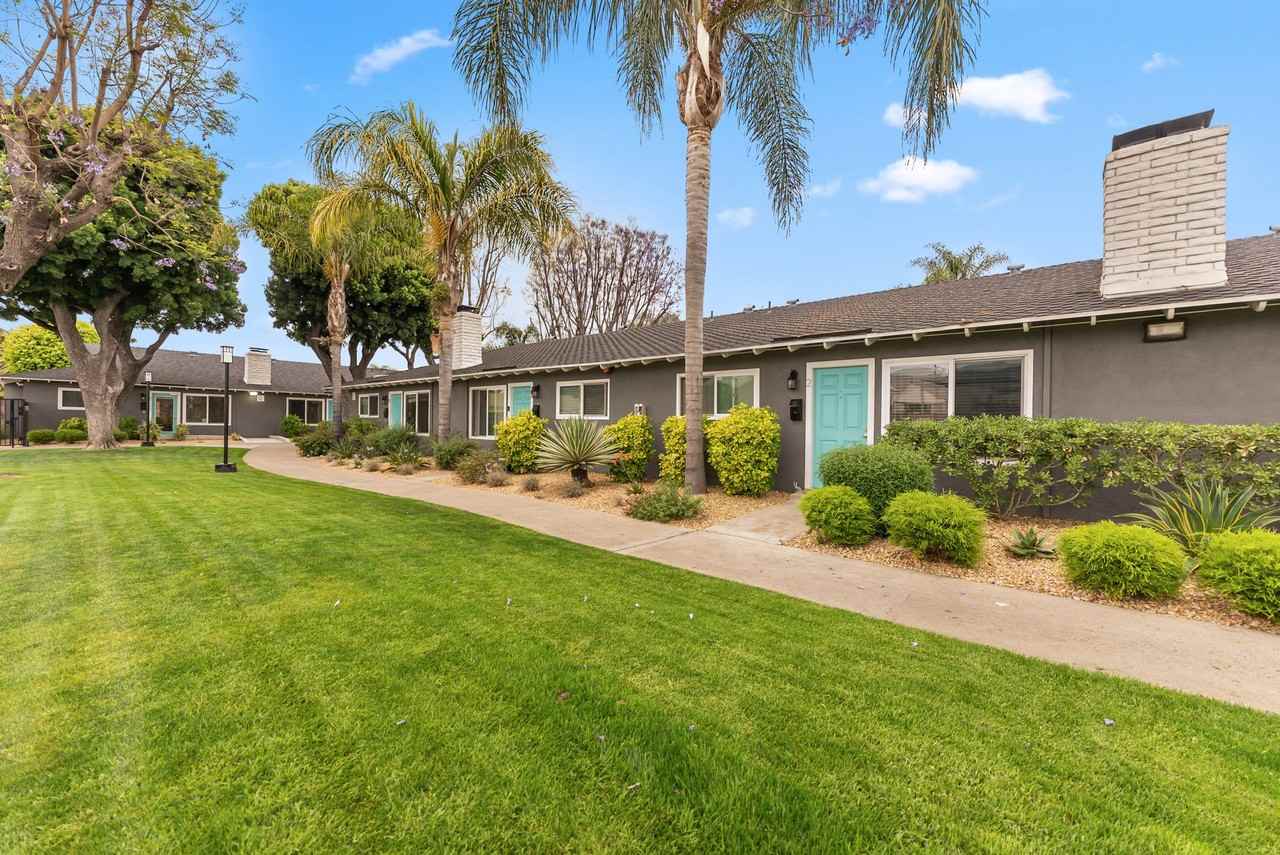 Washington Place - Photo 4 of 28