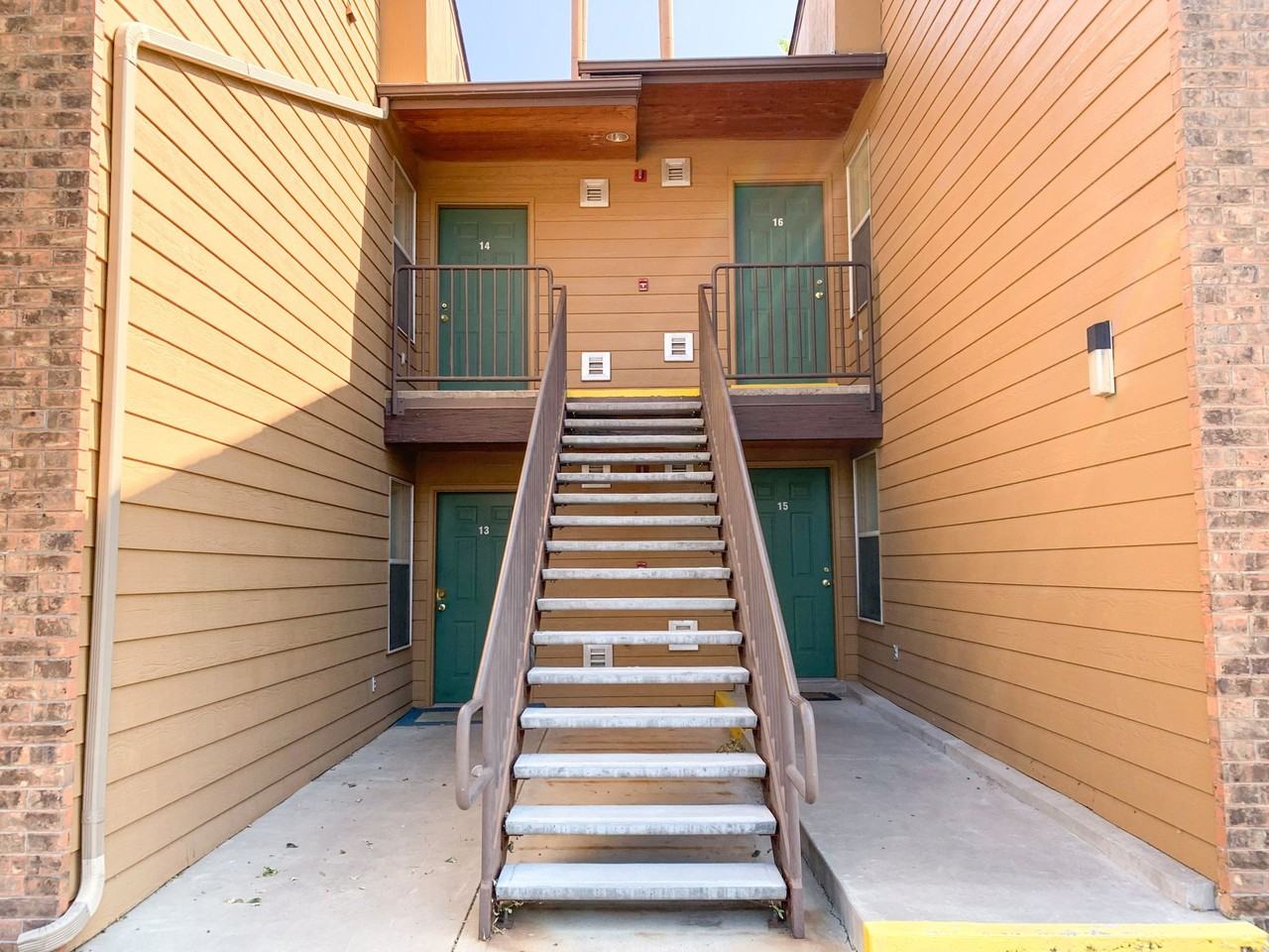 Move In Special - Photo 3 of 39