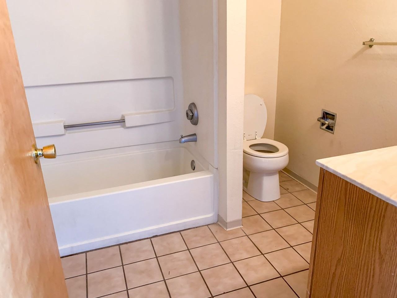 Move In Special - Photo 4 of 39