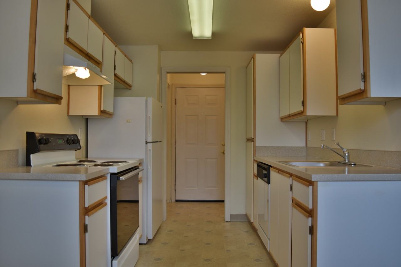 Grayson Apartments - Photo 2 of 15