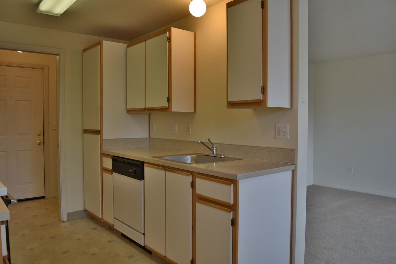 Grayson Apartments - Photo 4 of 15