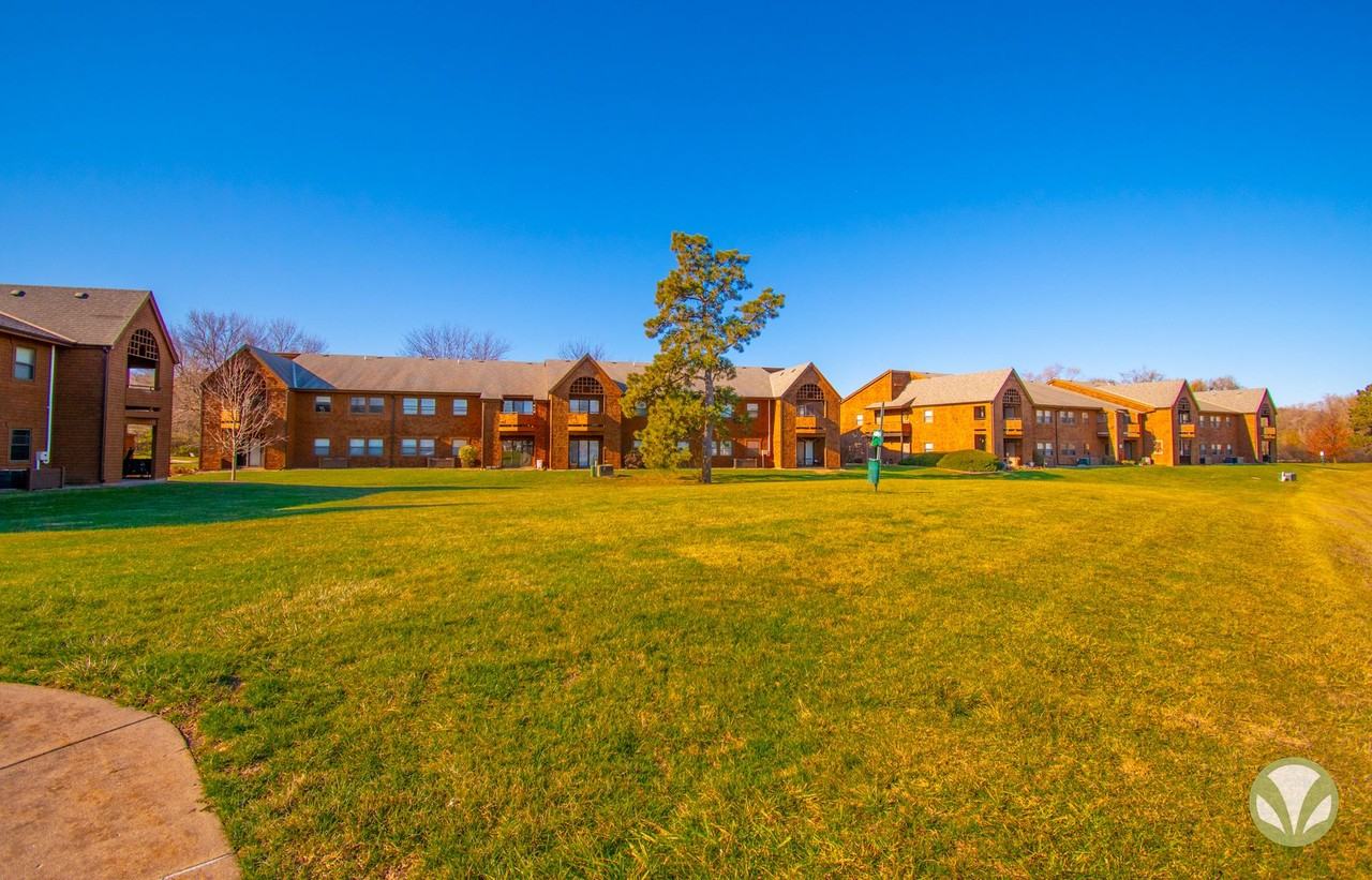 MEAD - Photo 4 of 39