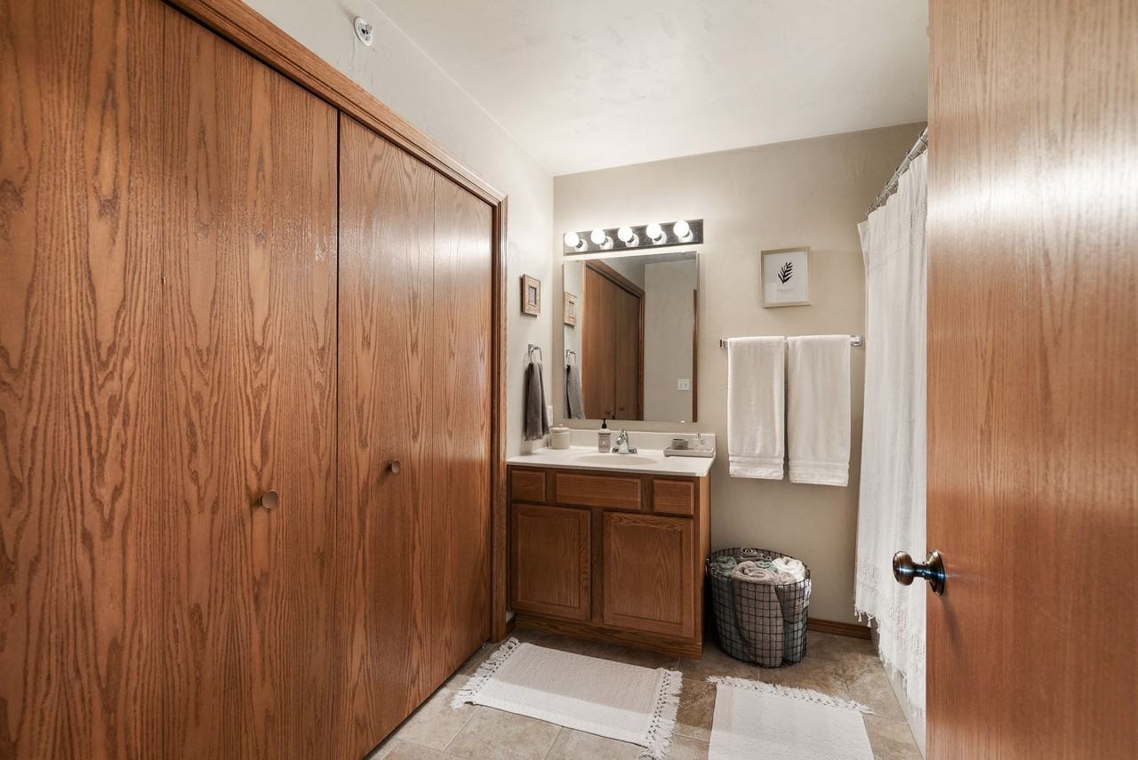1040 Timber Springs Ct #8 - Photo 7 of 50