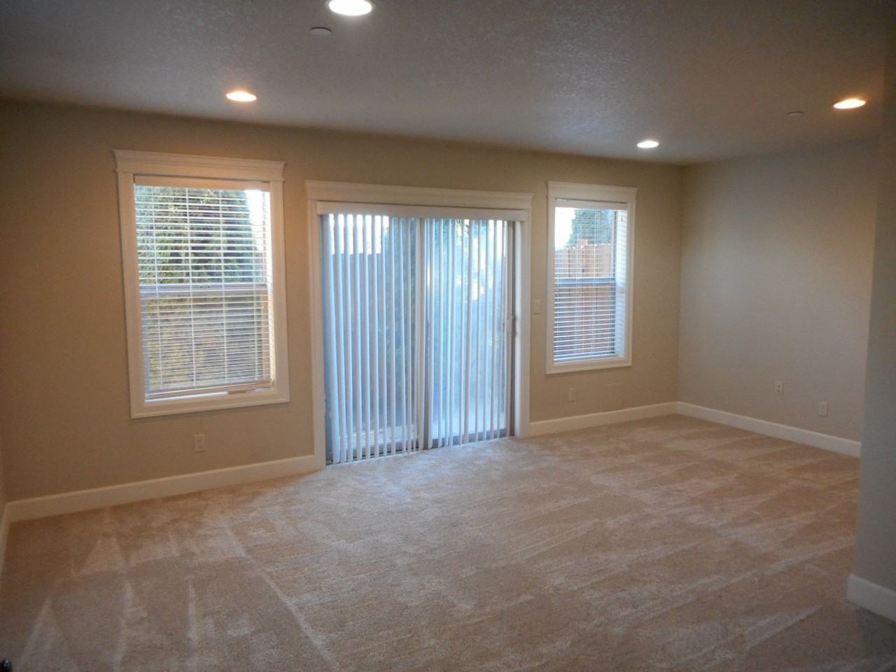 1555 Dolores Way Se - Photo 2 of 43