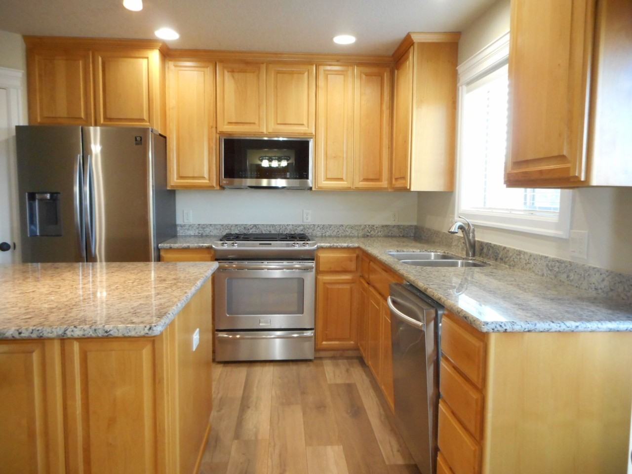 1555 Dolores Way Se - Photo 6 of 43