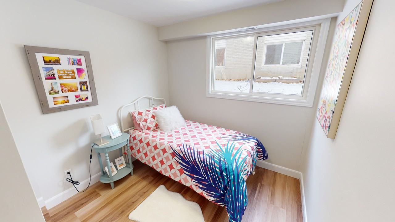 Britannia Beach - Photo 5 of 14