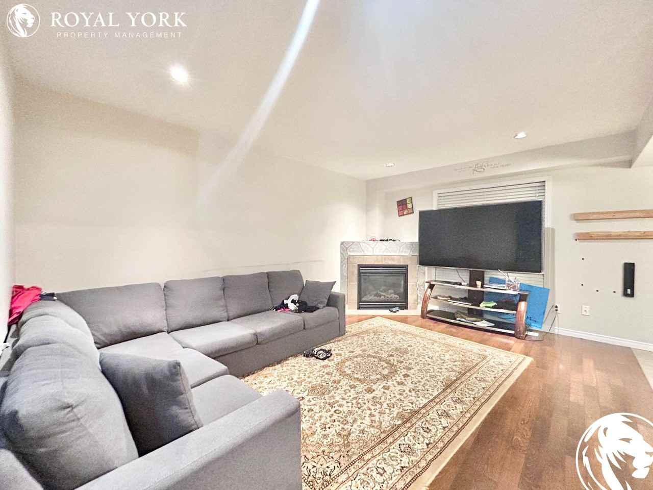 36 Cedarville Dr #36 - Photo 2 of 50