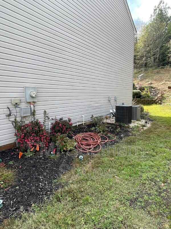 16 Evonvale Ct - Photo 7 of 41