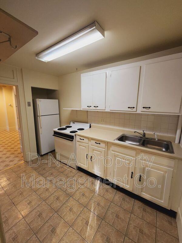 503 Thomas St #201 - Photo 4 of 8