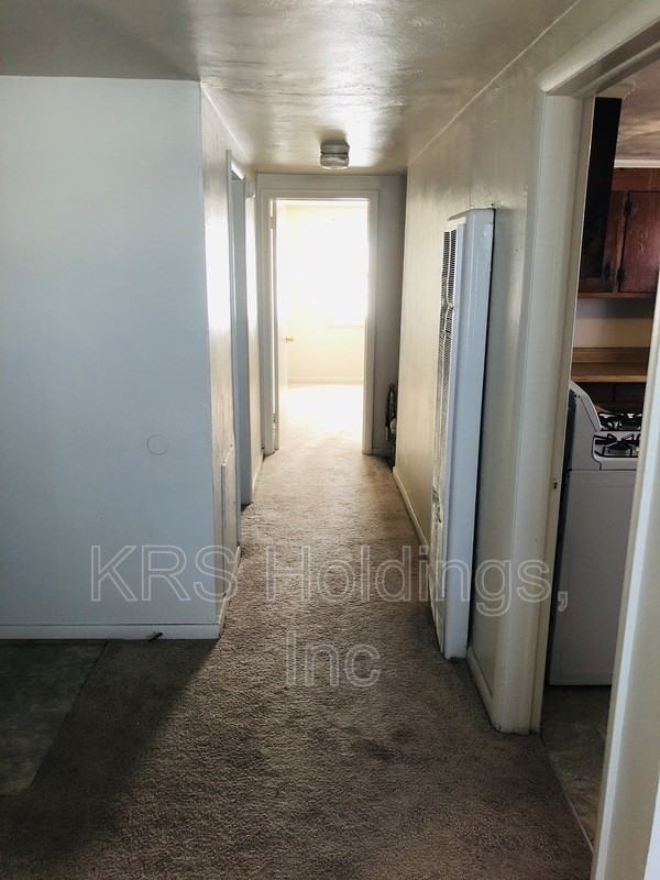 1831 Kingston Ave #C - Photo 2 of 6