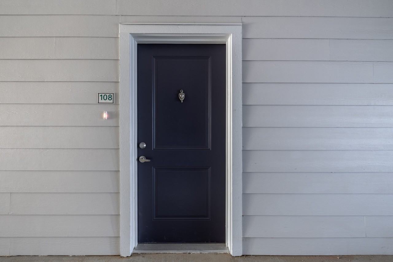 Drakes Landing - Photo 5 of 19