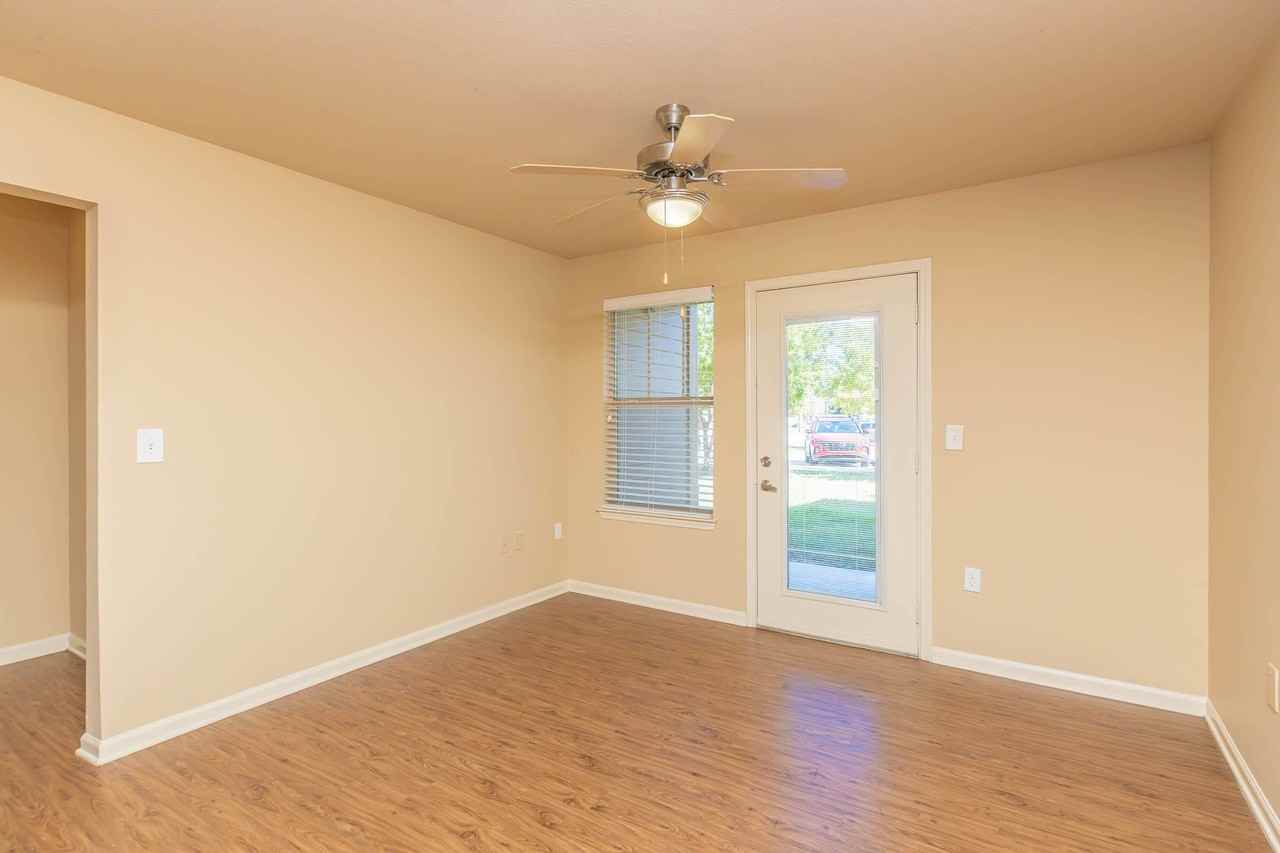 Mallard Crossing Apartments 11320 Greenwell Springs Rd, Central, LA