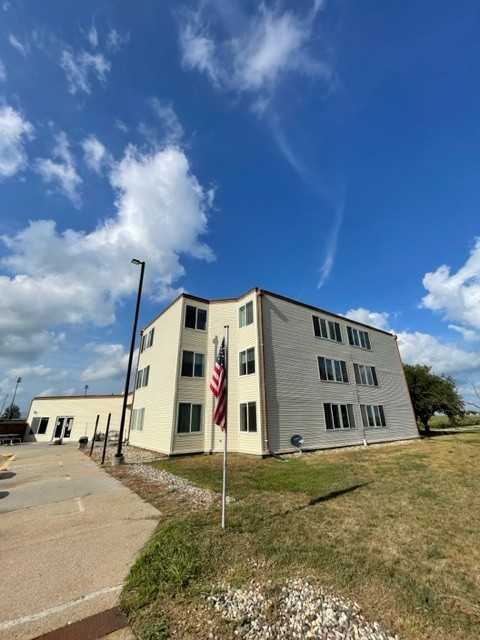 400 Minnesota Street - Photo 7 of 8