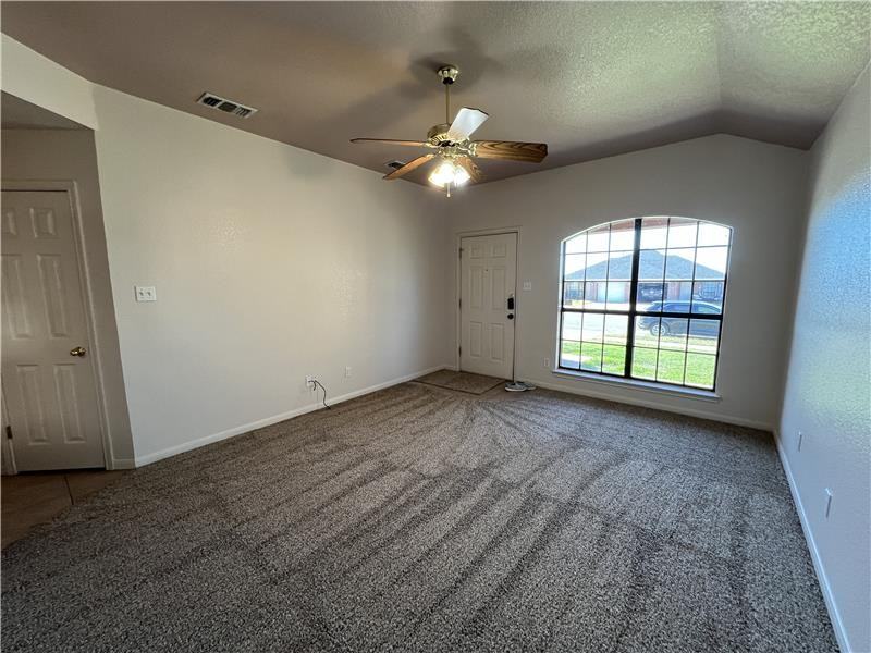 3706 Dustin Court - Photo 5 of 27