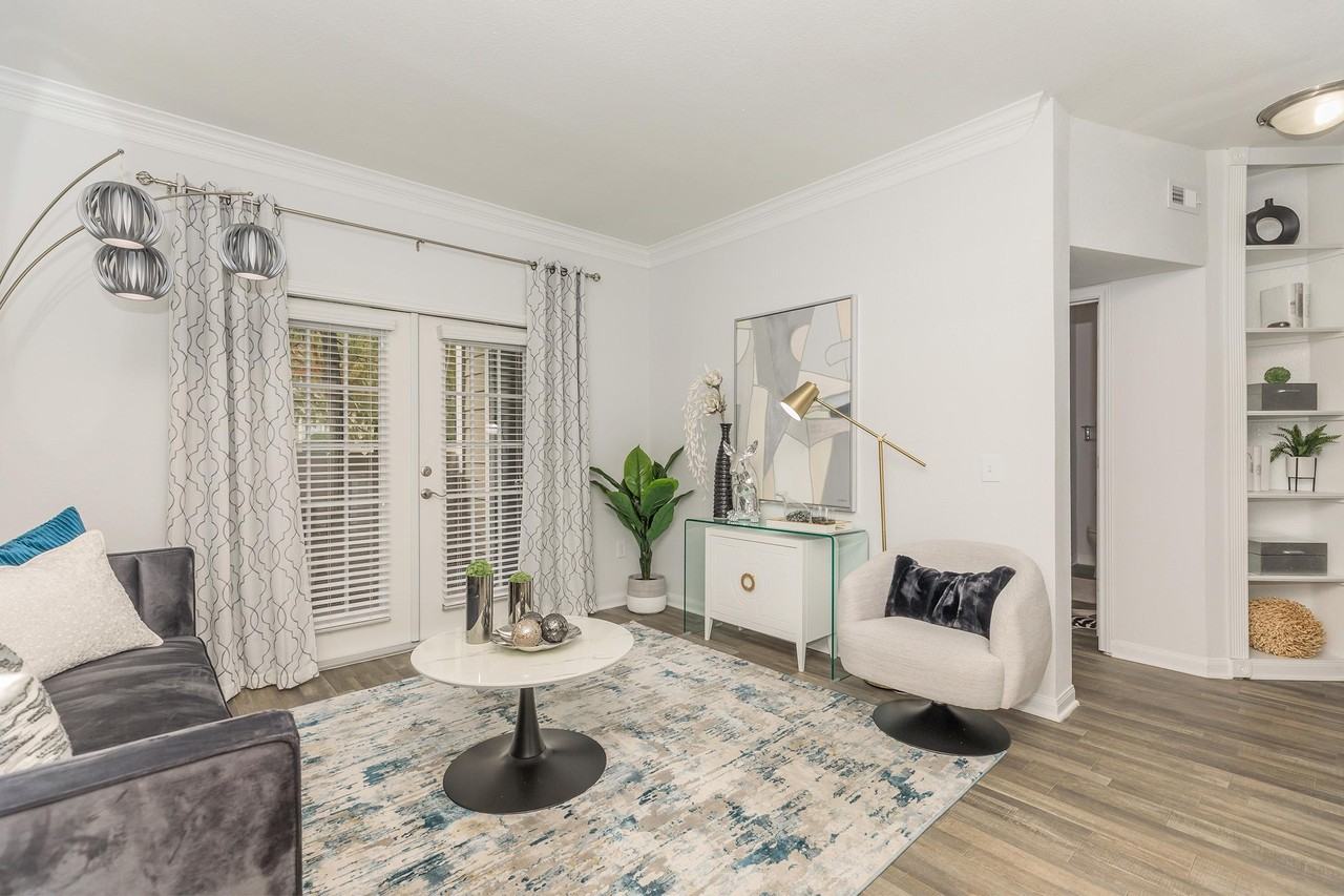 Wildwood Forest Apartments in Grogan's Mill, The Woodlands, TX 77380