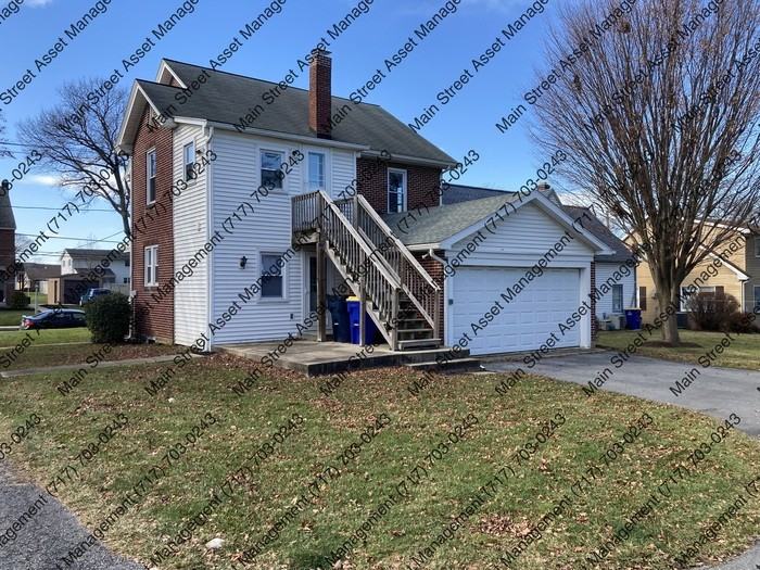 105 N Custer Ave #B - Photo 2 of 27