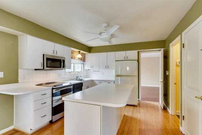 9219 Harvest Rush Rd - Photo 3 of 18