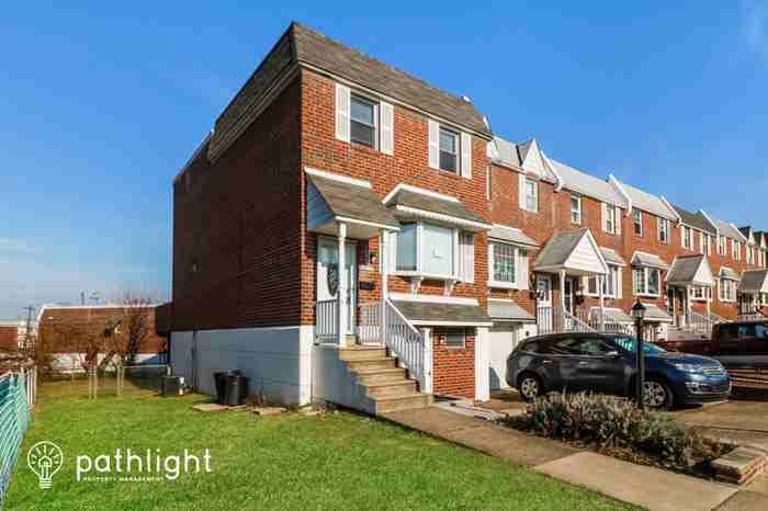 3717 Vader Dr - Photo 2 of 20