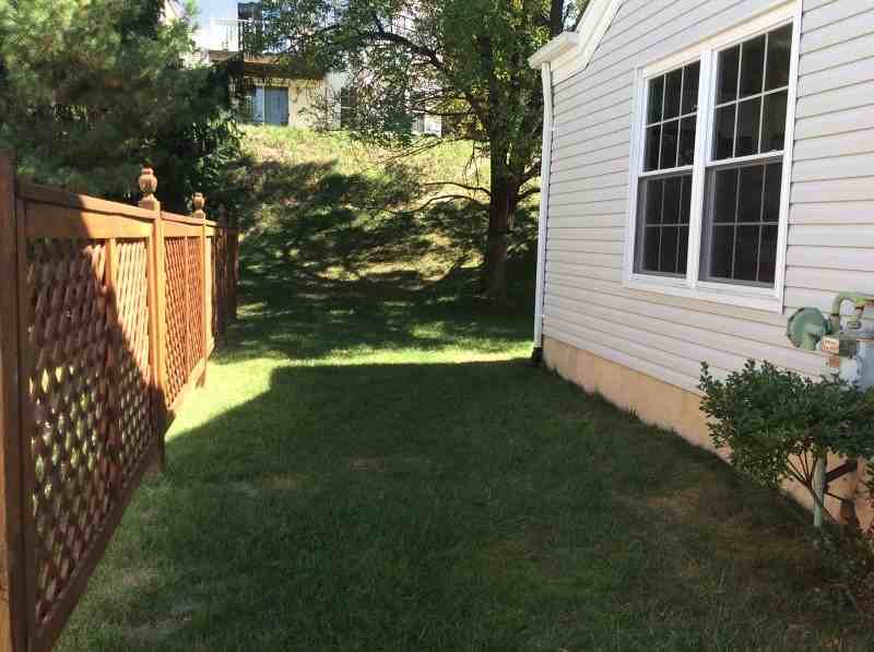 372 Finch Ln - Photo 3 of 9