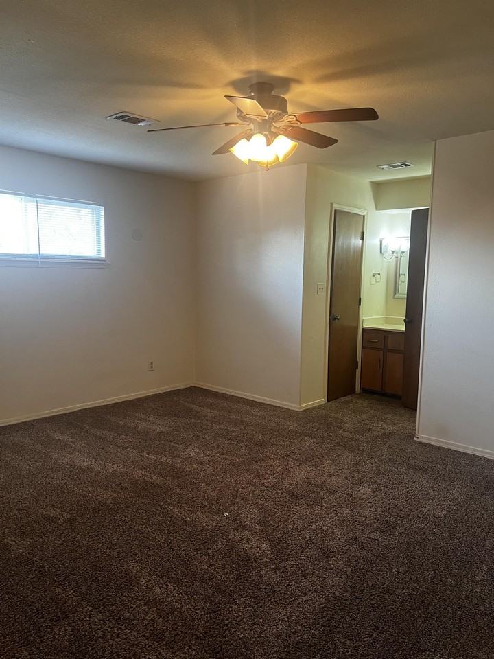 3112 S 64th Cir #1 - Photo 2 of 28