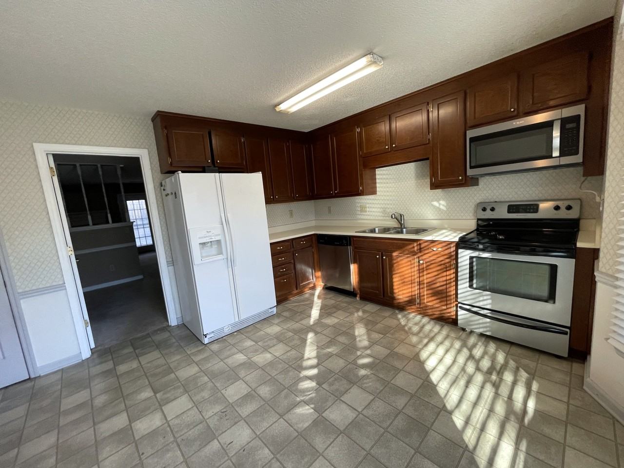 6930 Steeplechase Dr Nw #1 - Photo 5 of 22