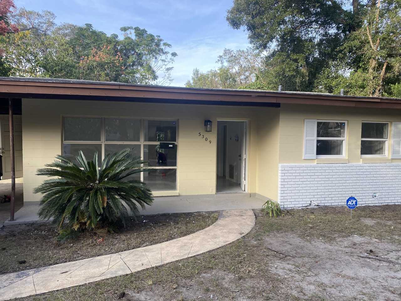 5309 Grandview Dr NA, Orlando, FL 32808 4 Bedroom House for 1,750