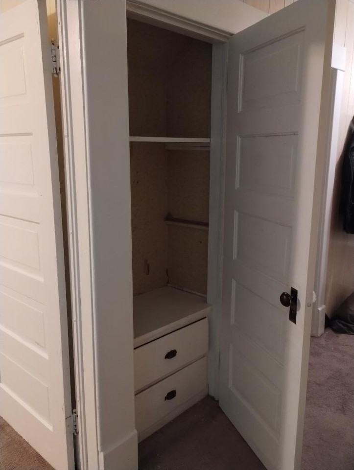 532 Western Ave #1-2 - Photo 6 of 10