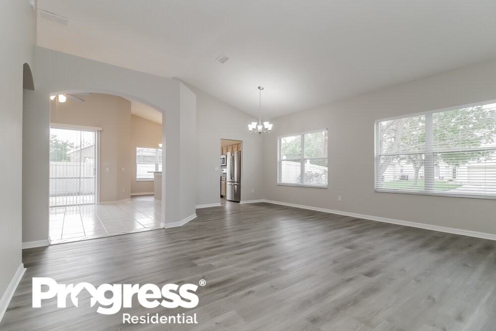 166 Westmoreland Cir - Photo 3 of 16