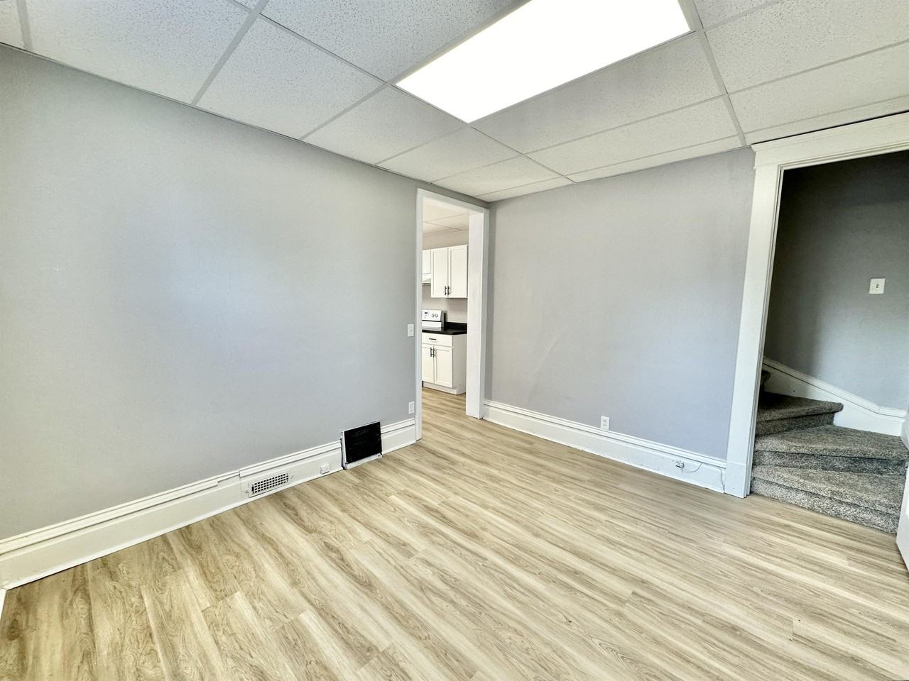 26 Harrison St #2 - Photo 7 of 10