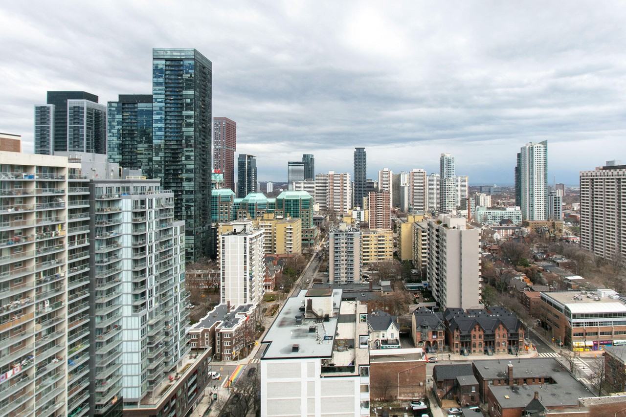 Apartments For Rent In University Of Toronto Toronto ON Find 25   1280x960