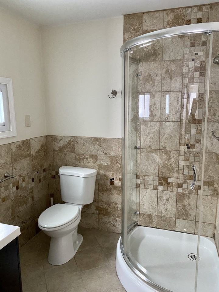 2307 Adams Avenue - Photo 2 of 12