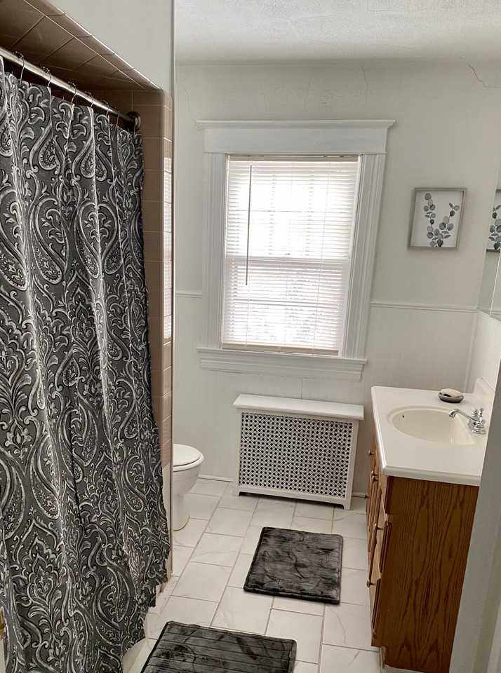 2307 Adams Avenue - Photo 7 of 12
