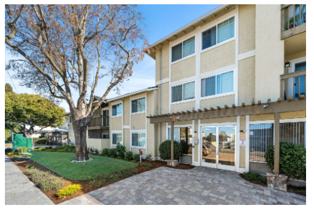 22432 Center St - Photo 1 of 1