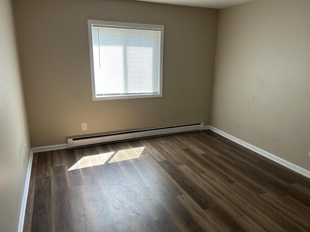 6578 Lake Rd - Photo 3 of 7