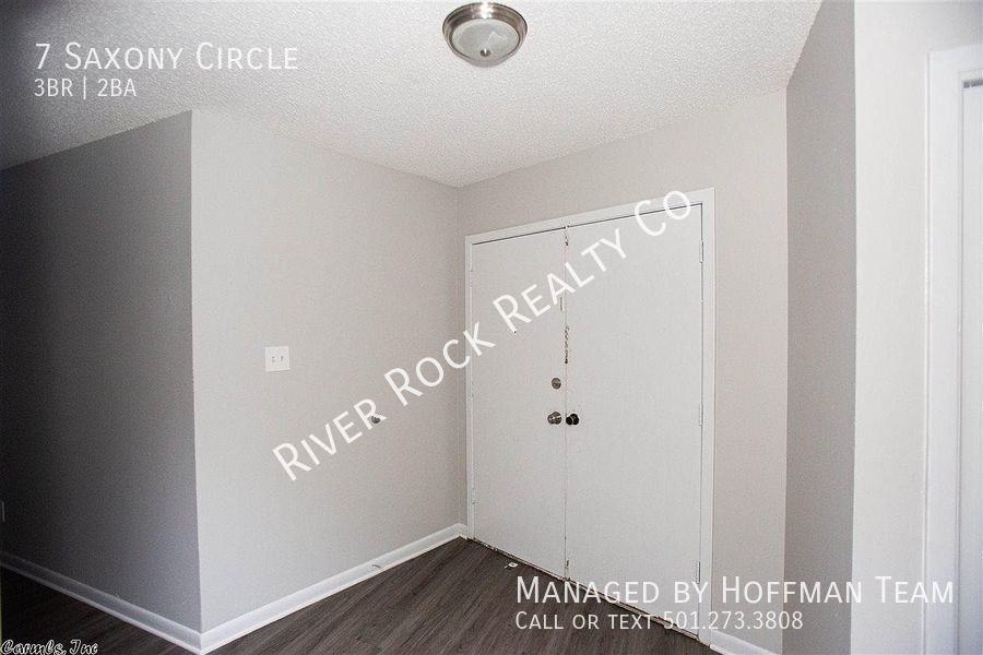 7 Saxony Cir - Photo 3 of 24