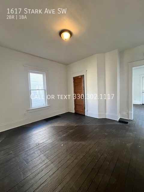 1617 Stark Ave Sw - Photo 3 of 11