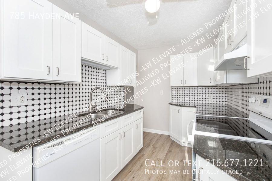 785 Hayden Ave - Photo 3 of 31