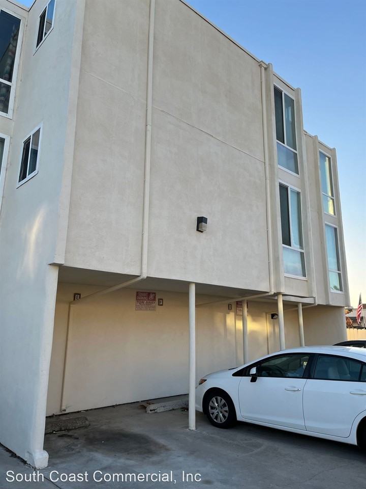 121 Elder Avenue - Photo 3 of 11